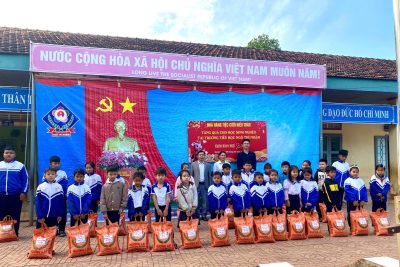 CHƯƠNG TRÌNH TẶNG QUÀ TẾT CHO HỌC SINH NGHÈO TRƯỜNG TIỂU HỌC NGÔ THÌ NHẬM NHÂN DỊP TẾT NGUYÊN ĐÁN NĂM 2026